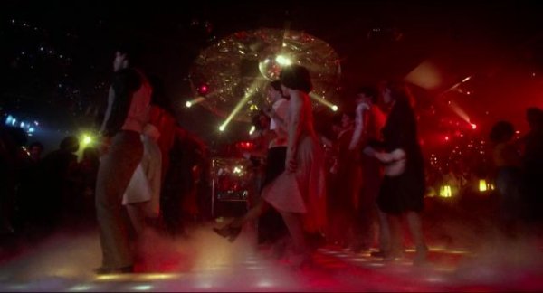 周末夜狂热/周末狂热 Saturday.Night.Fever.1977.REMASTERED.1080p.BluRay.x264-ULSHD 7.41GB-6.png