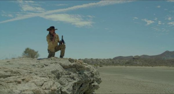 绝命荒凉/沙漠 Desierto.2015.1080p.BluRay.x264.DTS-HD.MA.5.1-FGT 7.08GB-6.png