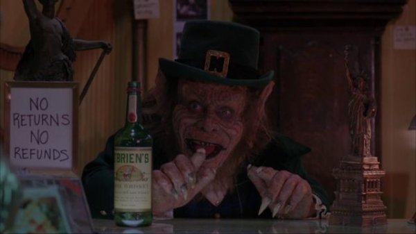 鬼精灵3:大闹拉斯维加斯 Leprechaun.3.1995.1080p.BluRay.x264.DTS-FGT 8.67GB-6.png