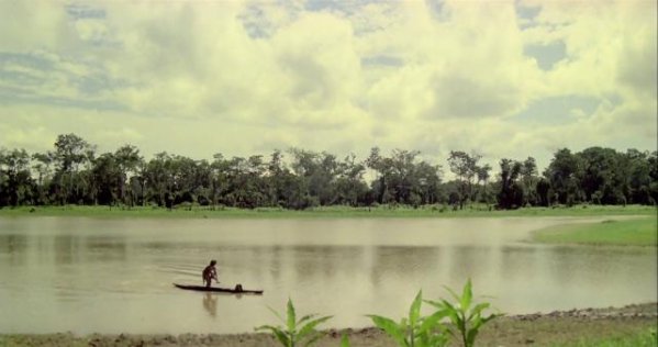 人食人实录/食人族大屠杀 Cannibal.Holocaust.1980.1080p.BluRay.X264-7SinS 6.56GB-5.png