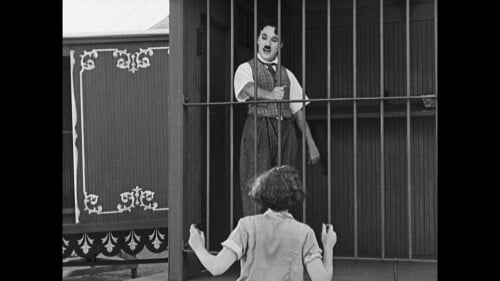 马戏团 [DiY简繁字幕 CC标准收藏版].The.Circus.1928.1080p.Criterion.Collection.Blu-ray.AVC.LPCM.1.0-TAG 42.77GB-3.jpg