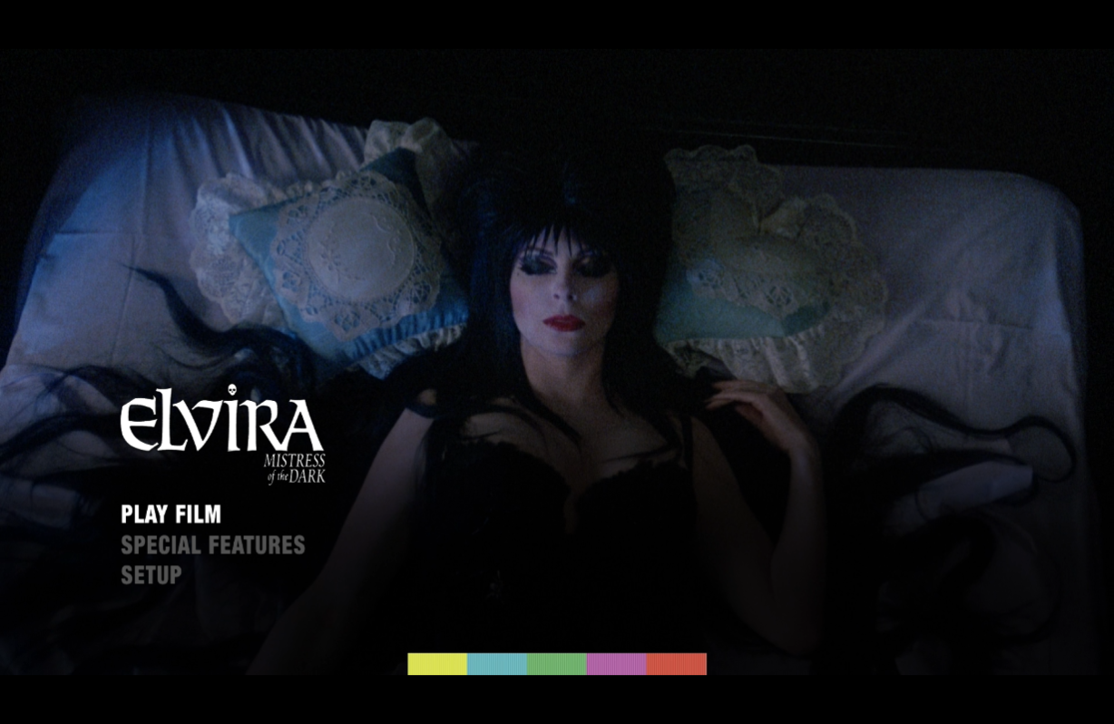 销魂天师 / 义胆游龙 / 艾维拉惊魂 / Elvira: Mistress of the Dark  [DIY简繁字幕].Elvira.Mistress.of.the.Dark.1988.2160p.UHD.Blu-ray.HEVC.DV.HDR.DTS-HD.MA.2.0-TAG 89.51GB-2.png